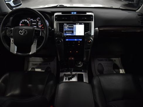Used 2022 Toyota 4Runner Limited image 15