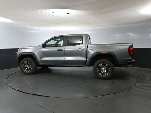 New 2025 GMC Canyon AT4 image 9