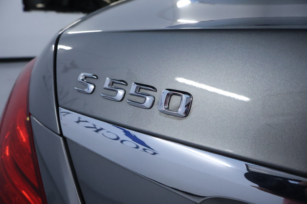 Used 2015 Mercedes-Benz S 550 4MATIC Sedan image 11