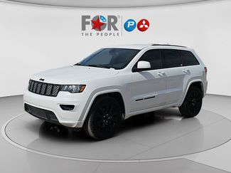 Used 2017 Jeep Grand Cherokee Altitude video 1