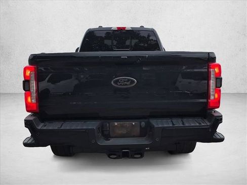 Used 2024 Ford F350 Lariat w/ Lariat Ultimate Package AWD/4WD image 6