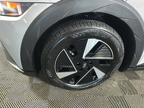 Certified 2025 Hyundai Ioniq 5 SEL AWD/4WD image 12