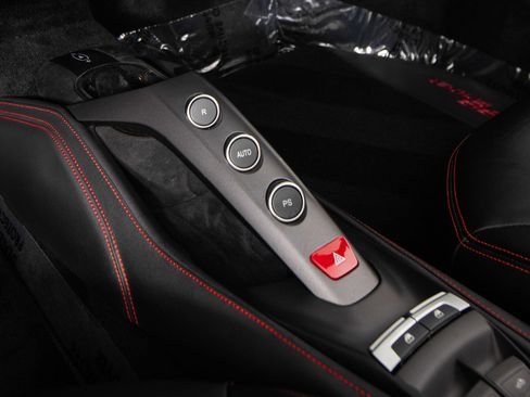 Certified 2018 Ferrari 488 Spider RWD image 14