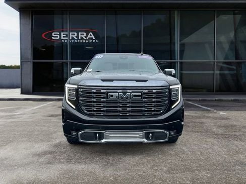 Used 2023 GMC Sierra 1500 Denali Ultimate image 8