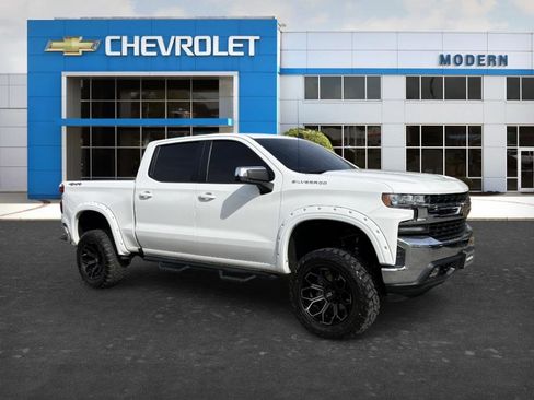 Used 2019 Chevrolet Silverado 1500 LT image 6