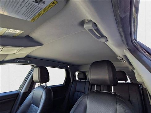 Used 2017 Land Rover Discovery Sport HSE image 17