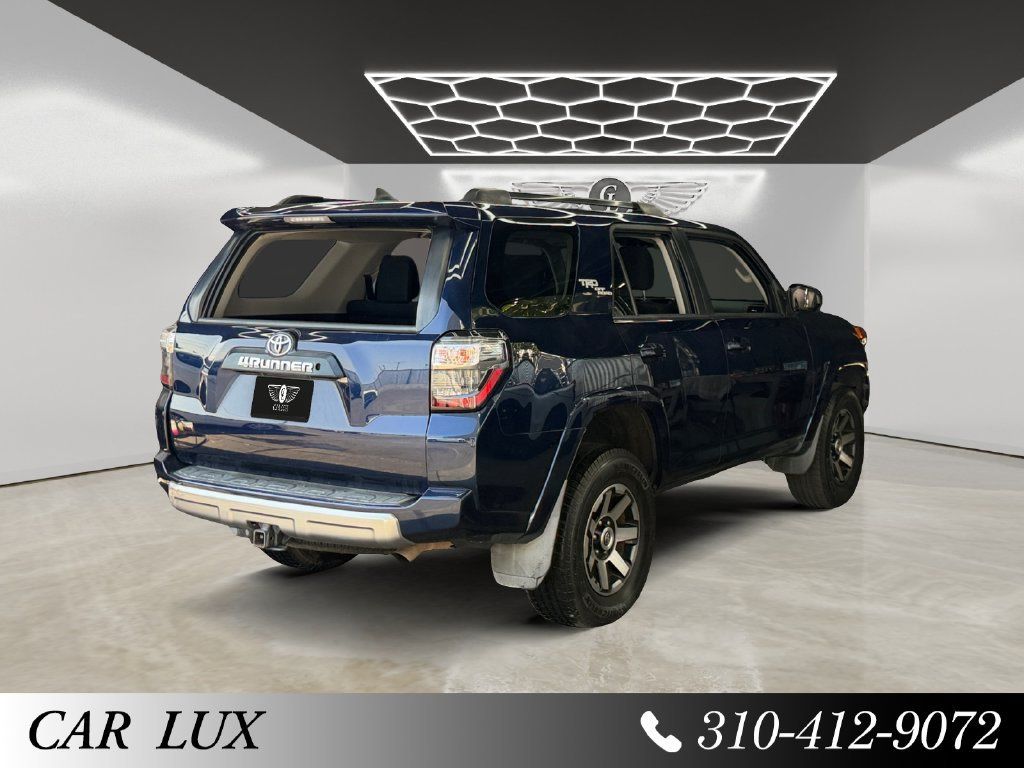 Used 2019 Toyota 4Runner TRD Off-Road AWD/4WD image 5