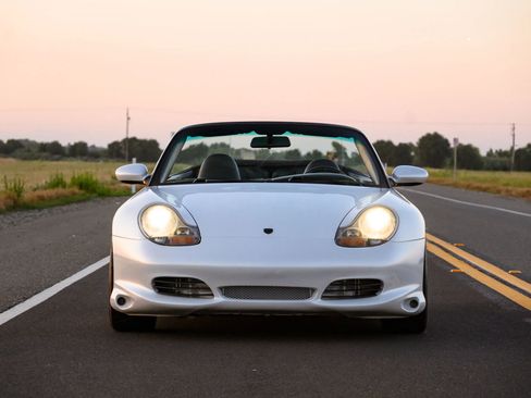 Used 2000 Porsche 911 Carrera 4 AWD/4WD image 89