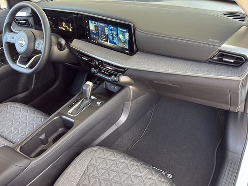 New 2026 Nissan Kicks SV image 32