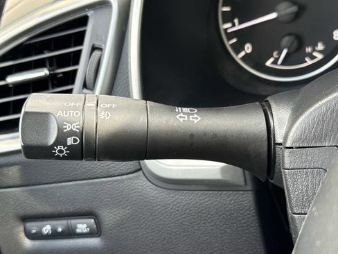 Used 2023 Nissan Murano Platinum w/ Cargo Package image 16