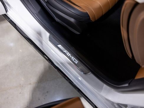 Used 2024 Mercedes-Benz AMG GT 63 S image 32