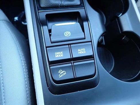 Used 2020 Hyundai Tucson SE image 15