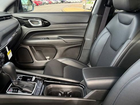 New 2026 Jeep Compass Latitude AWD/4WD image 27