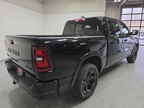 New 2026 RAM 1500 4x4 Crew Cab image 7