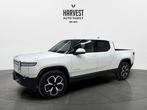 Used 2024 Rivian R1T Adventure AWD/4WD image 1