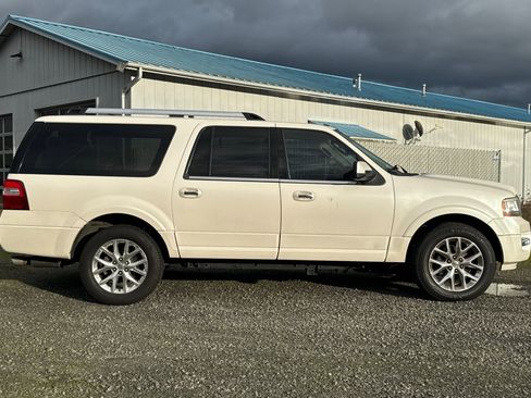 Used 2015 Ford Expedition EL Limited w/ Equipment Group 301A image 3