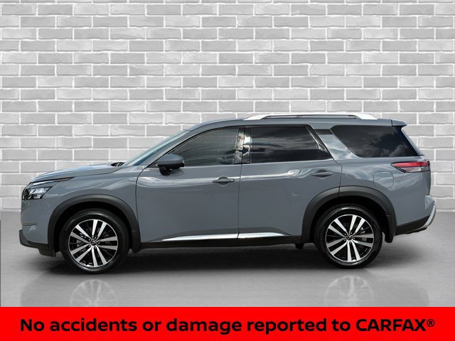 Certified 2025 Nissan Pathfinder Platinum AWD/4WD image 3