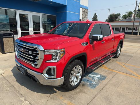 Used 2021 GMC Sierra 1500 SLT w/ SLT Premium Package AWD/4WD image 2