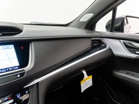 New 2025 Cadillac XT5 Premium Luxury image 25