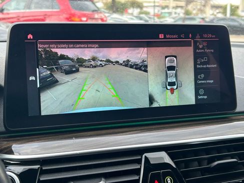 Used 2021 BMW 540i w/ Premium Package image 37