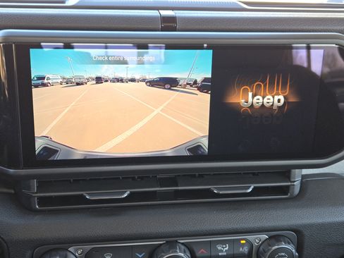 New 2026 Jeep Gladiator Sport AWD/4WD image 14