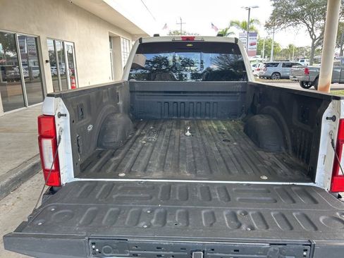 Used 2022 Ford F250 Lariat w/ Lariat Ultimate Package image 32