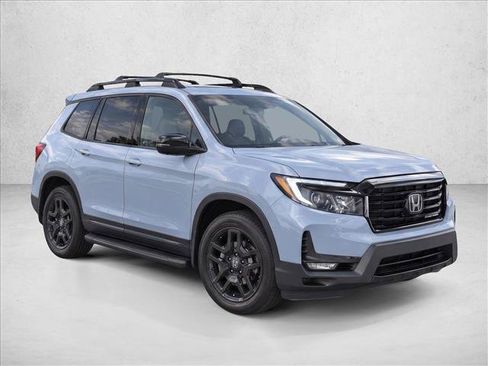 Used 2024 Honda Passport Black Edition image 3