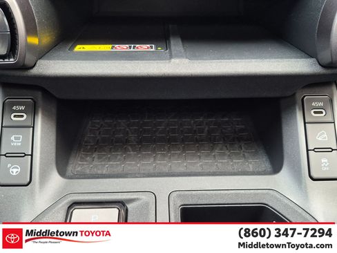 Used 2026 Toyota RAV4 XSE w/ Panoramic Sun Roof Package AWD/4WD image 25