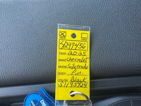 New 2025 Chevrolet Silverado 1500 LT image 26