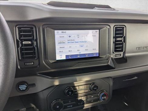 Used 2022 Ford Bronco 2-Door image 14