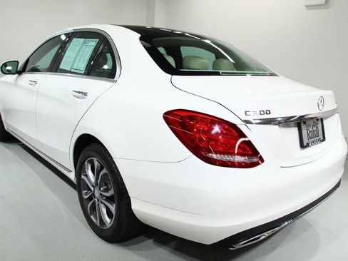 Used 2017 Mercedes-Benz C 300 4MATIC Sedan image 14