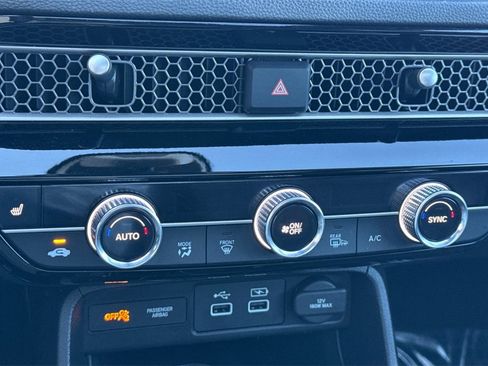 Certified 2023 Honda Civic Touring image 23