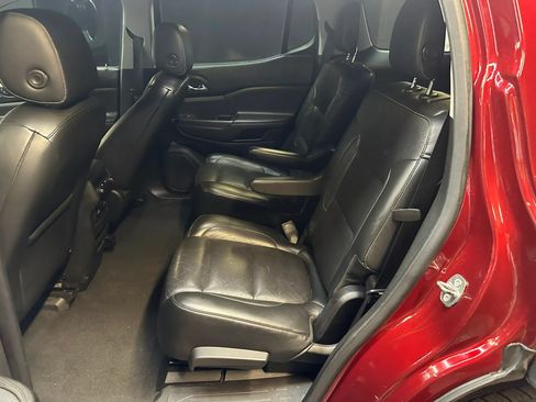 Used 2017 GMC Acadia SLT FWD image 21