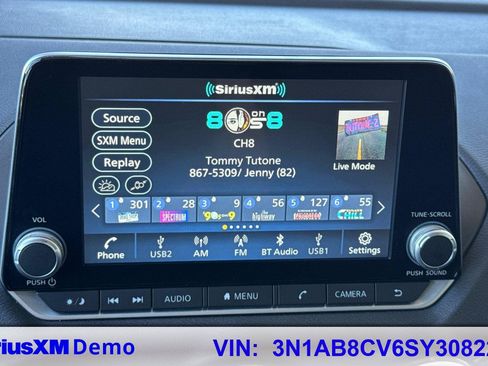 Used 2025 Nissan Sentra SV FWD image 34