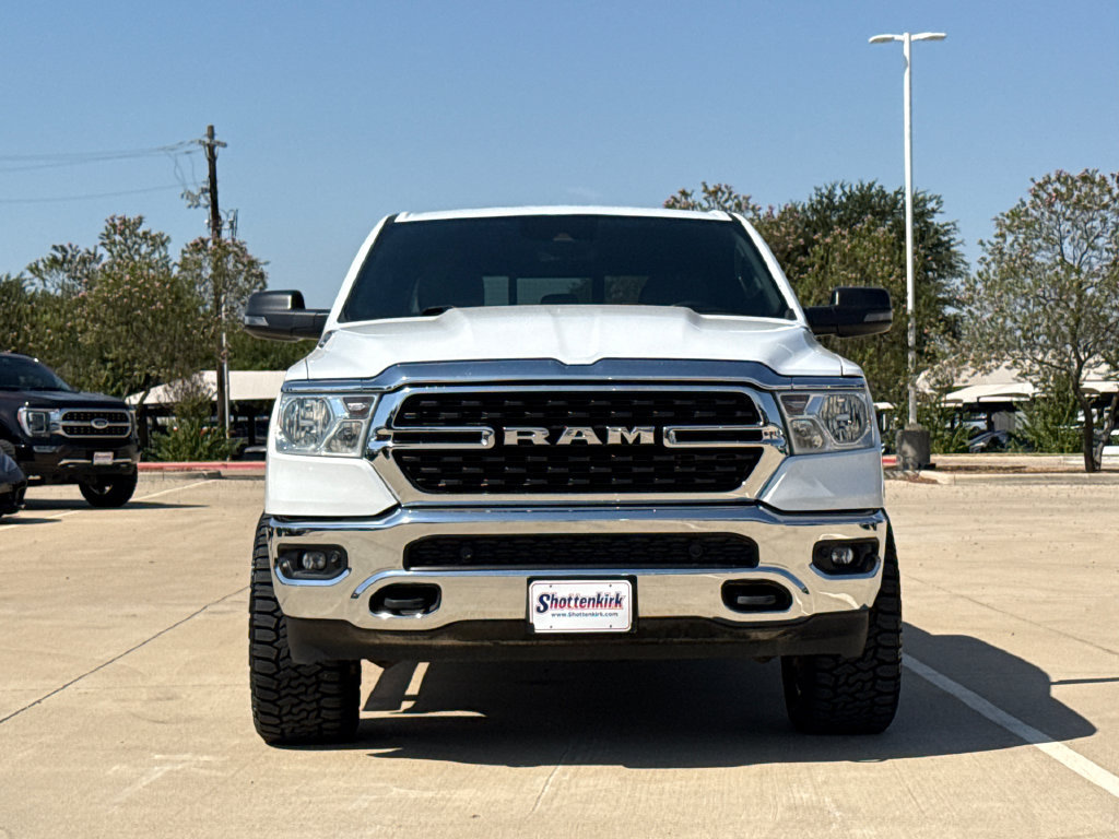Used 2024 RAM 1500 Big Horn AWD/4WD image 2