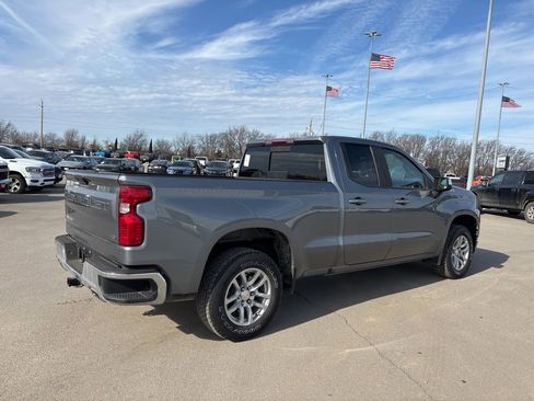 Used 2019 Chevrolet Silverado 1500 LT w/ All-Star Edition image 3