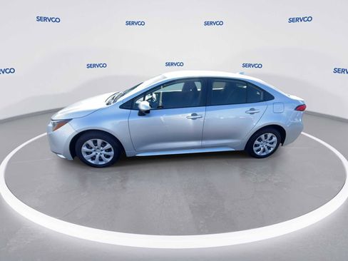 Used 2023 Toyota Corolla LE image 5