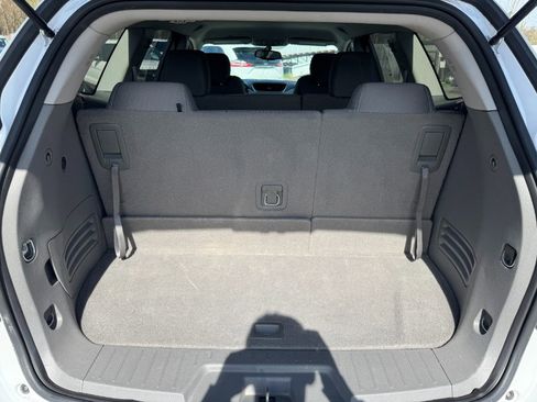 Used 2016 Chevrolet Traverse LS AWD/4WD image 18