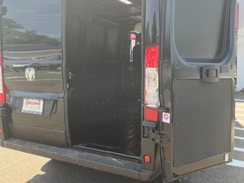 New 2026 RAM ProMaster 1500 w/ Convenience Group FWD image 13