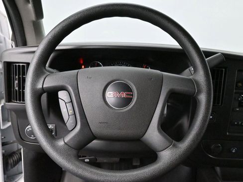 Used 2024 GMC Savana 2500 w/ Driver Convenience Package image 14