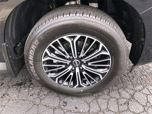 New 2026 Nissan Armada SL w/ Captain's Chari Seat Package image 14