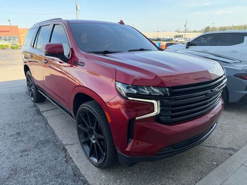 Used 2021 Chevrolet Tahoe High Country w/ Premium Package AWD/4WD image 2