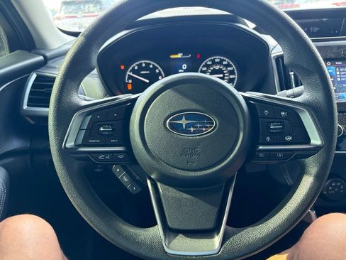 Used 2021 Subaru Forester AWD/4WD image 2