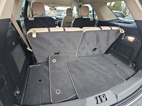 Used 2022 Ford Explorer Limited w/ Hybrid Equipment Group 310A image 19