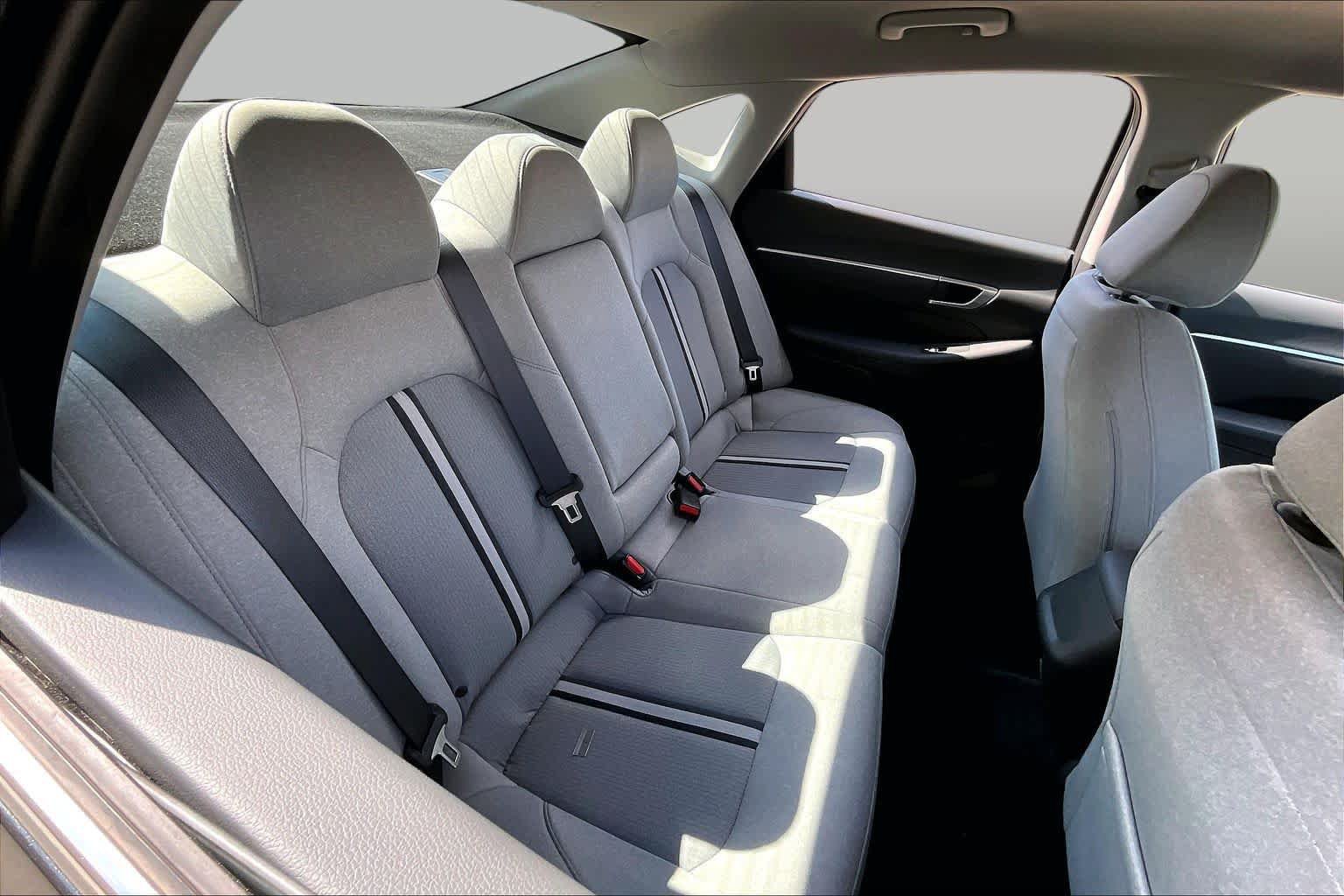 Used 2020 Hyundai Sonata SEL w/ Cargo Package FWD image 18