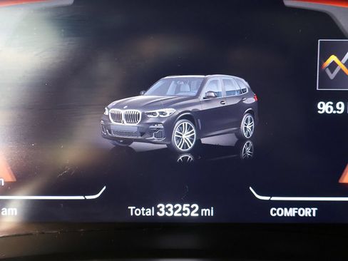 Used 2022 BMW X5 xDrive40i AWD/4WD image 40