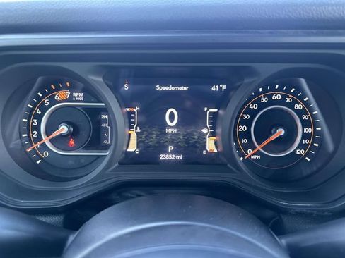 Used 2024 Jeep Wrangler Unlimited Sport AWD/4WD image 63