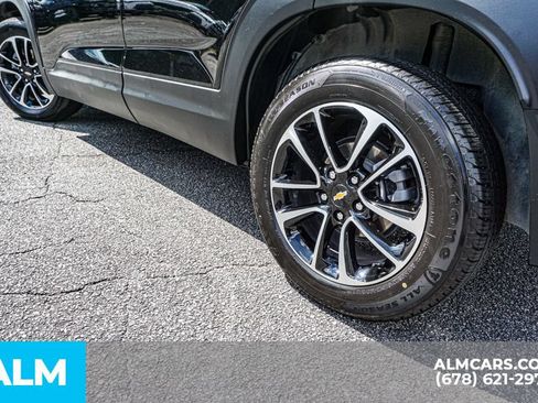 Used 2025 Chevrolet TrailBlazer LT FWD image 15