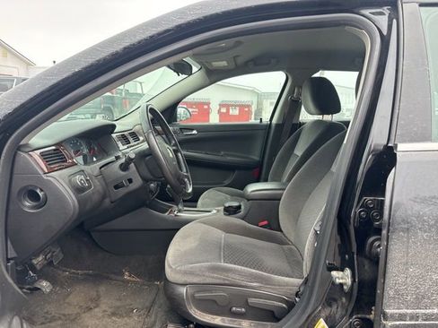 Used 2011 Chevrolet Impala LT image 4