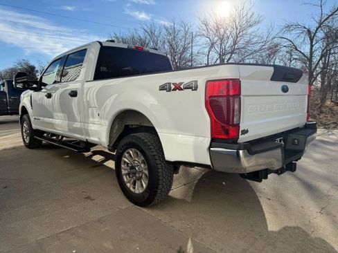 Used 2020 Ford F250 XLT image 2